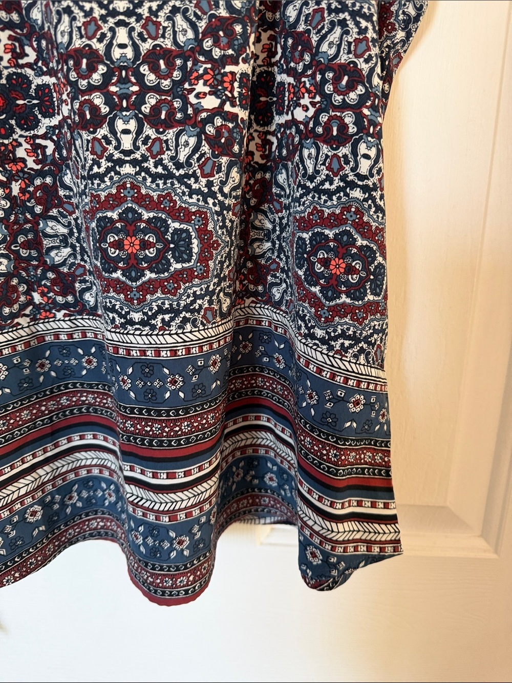 ATHLETA medallion dunes navy boho tassel tie tank XS - Picture 3 of 5